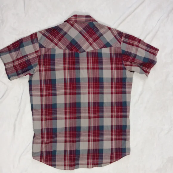 Williams Bay Trading Company Deep Red Shortsleeve Snap Up Plaid Shirt L - Picture 2 of 6